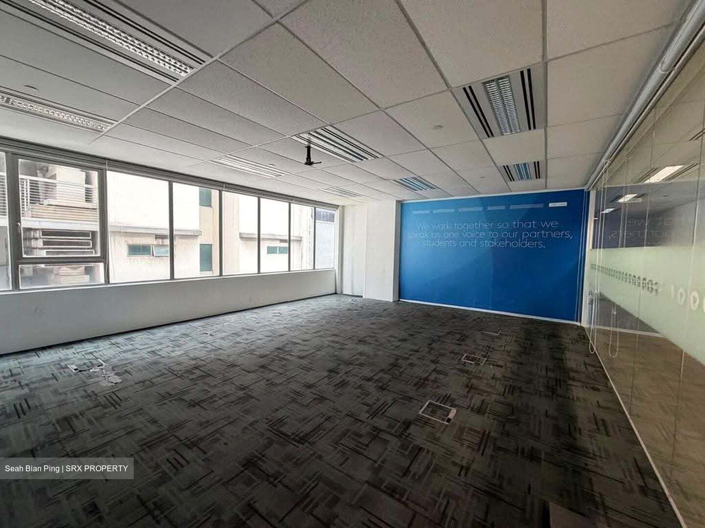 MYP Plaza (D1), Office #638988481